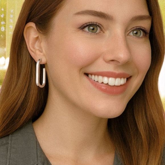 πSleek 18K White Gold Plated Stainless Steel Modern U-Shape Statement Earrings - Picture 7 of 10
